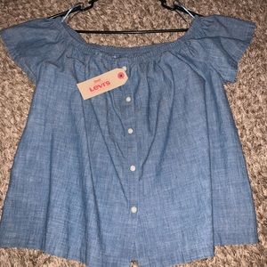 Off the shoulder shirt!